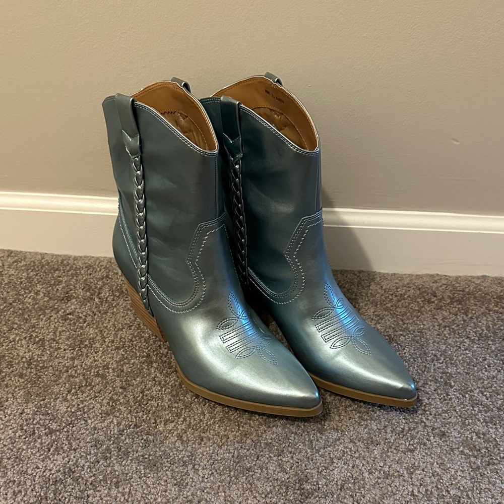 DV by Dolce Vita Shiny Blue Ankle Booties